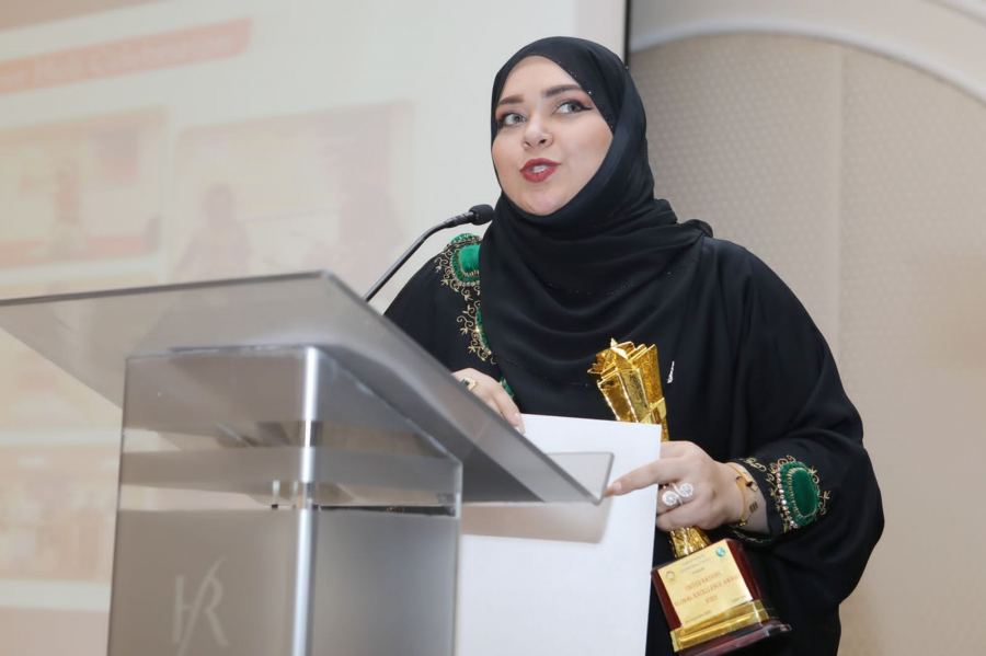 جائزة التميز العالمية للأمم المتحدة منحت للمستشارة تهاني التري